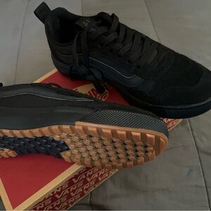 Vans Men's Black and Brown Sneakers